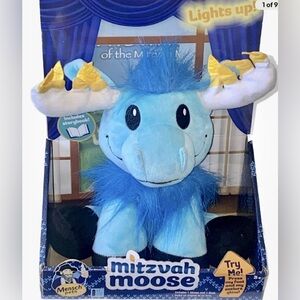 Hanukkah Mitzvah Moose Mensch Pets w/Book Light Up Antlers Family JUDAICA NIB!!